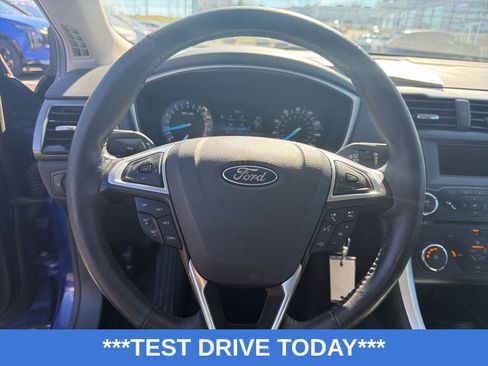 Used 2015 Ford Fusion SE w/ Equipment Group 201A image 10