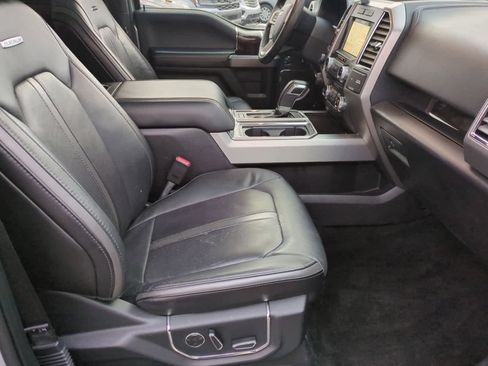 Used 2016 Ford F150 Platinum w/ Equipment Group 701A Luxury image 23