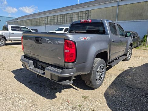 Used 2022 Chevrolet Colorado W/T w/ Custom Special Edition image 2