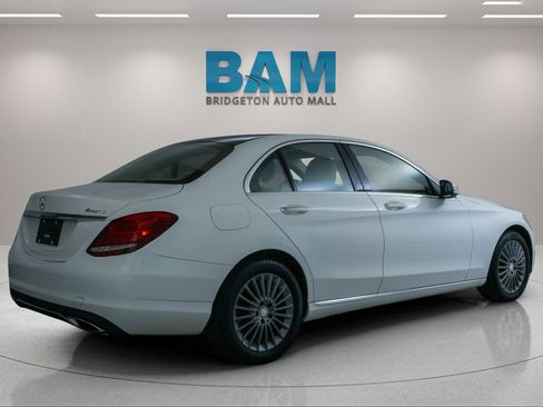 Used 2015 Mercedes-Benz C 300 4MATIC Sedan image 7