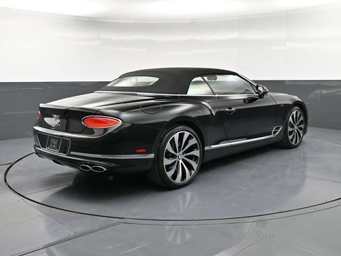 Used 2024 Bentley Continental GT AWD/4WD image 8