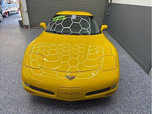 Used 2002 Chevrolet Corvette Z06 w/ Memory Pkg RWD image 6