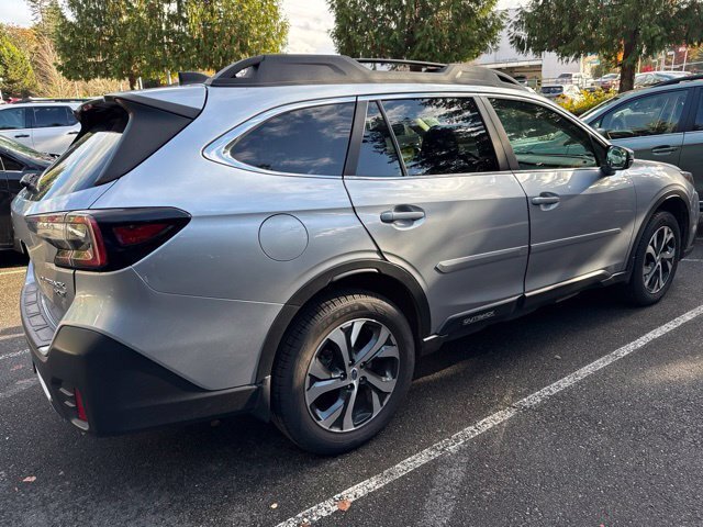 Used 2022 Subaru Outback Limited XT w/ Popular Package #2 AWD/4WD image 3