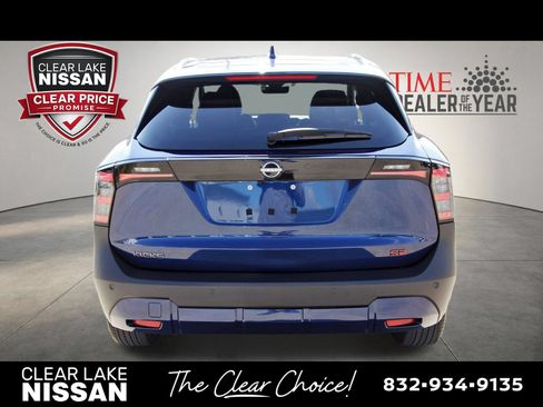Certified 2025 Nissan Kicks SR w/ Illumination Package FWD image 6