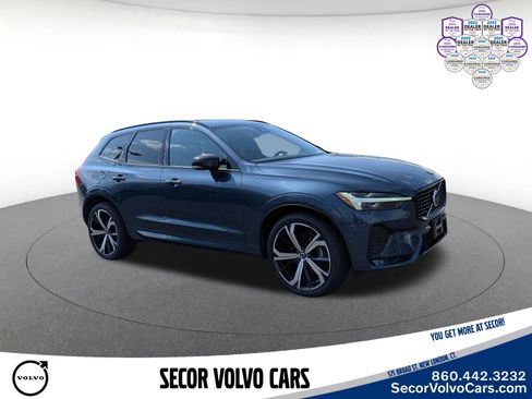Used 2023 Volvo XC60 B5 Ultimate w/ Climate Package AWD/4WD image 2