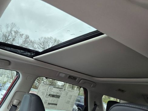 New 2026 Nissan Pathfinder SL w/ SL Premium Package image 15