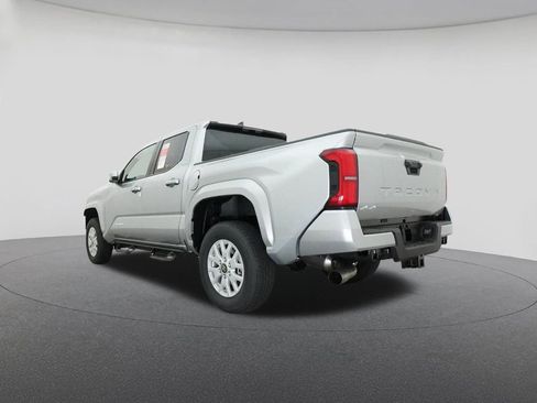 New 2026 Toyota Tacoma SR5 image 21