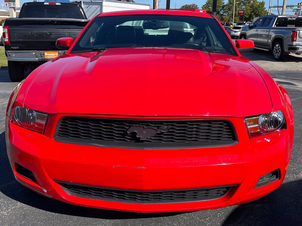Used 2012 Ford Mustang Premium RWD image 3
