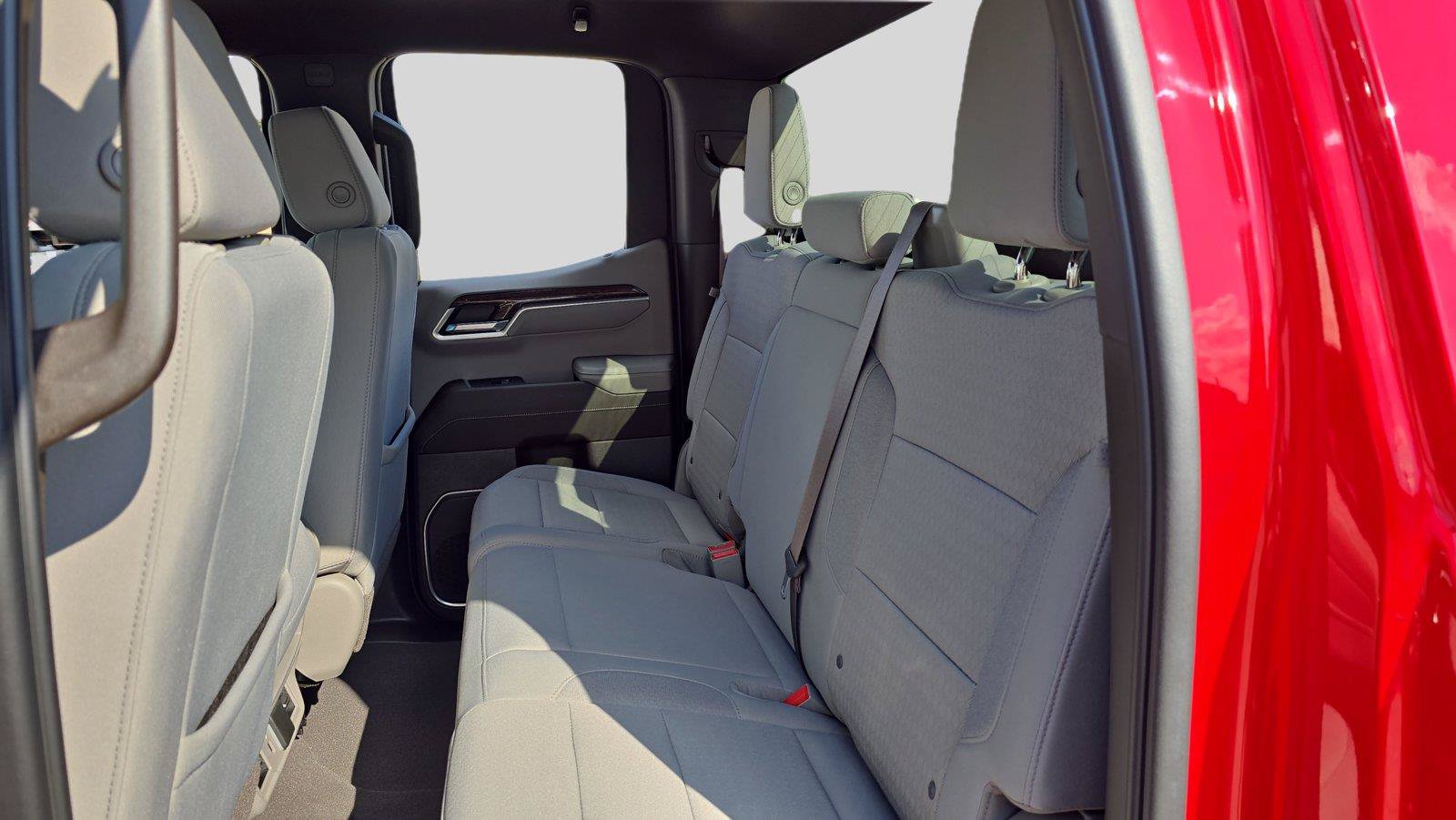 Used 2023 GMC Sierra 1500 SLE AWD/4WD image 18