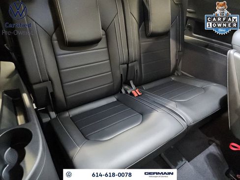 Certified 2025 Volkswagen Atlas SEL image 18