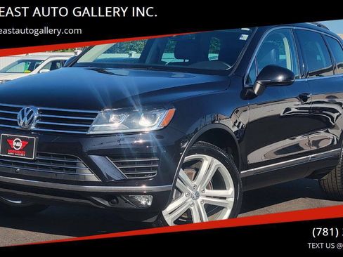 Used 2017 Volkswagen Touareg Executive AWD/4WD image 1