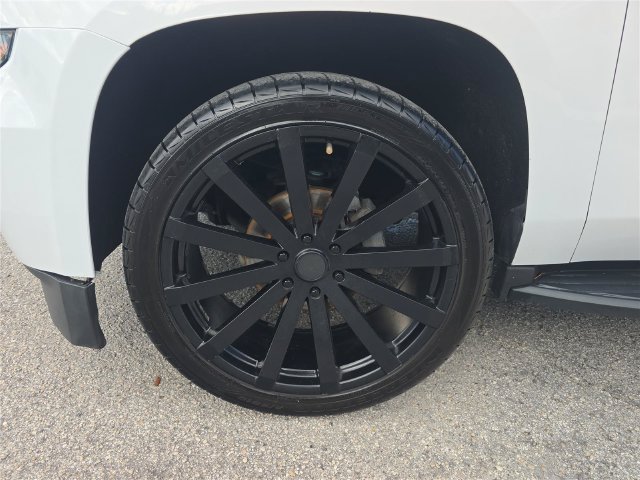 Used 2019 Chevrolet Tahoe LT RWD image 8