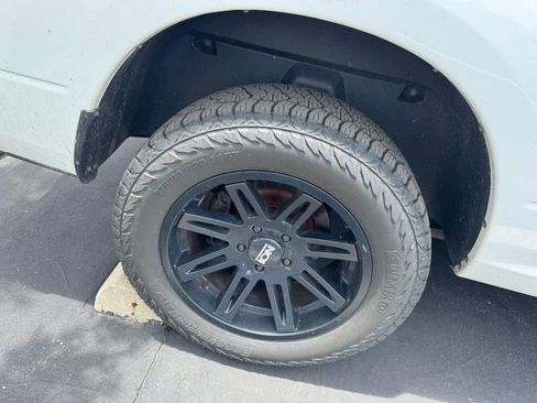 Used 2014 RAM 1500 Express AWD/4WD image 4