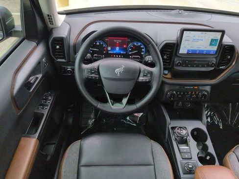 Certified 2024 Ford Bronco Sport Outer Banks w/ Tech Package image 15