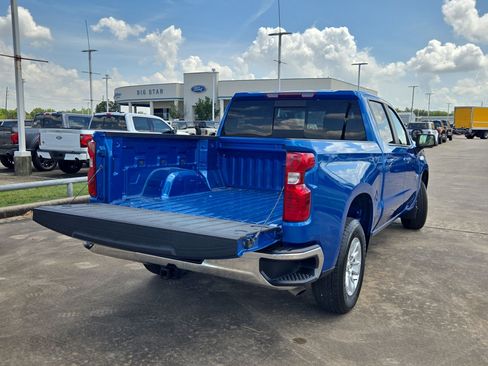 Used 2024 Chevrolet Silverado 1500 LT w/ Convenience Package II RWD image 31