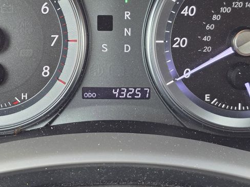 Used 2011 Lexus ES 350 image 27