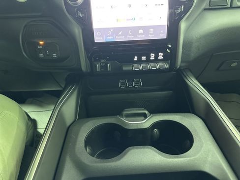 New 2026 RAM 2500 Big Horn AWD/4WD image 50