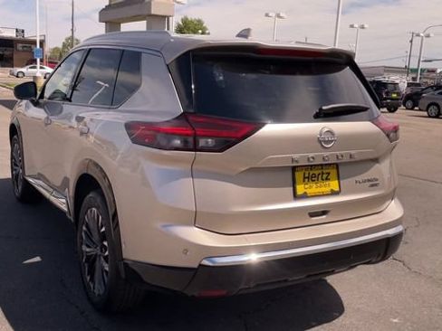 Used 2026 Nissan Rogue Platinum w/ Platinum Premium Package AWD/4WD image 8