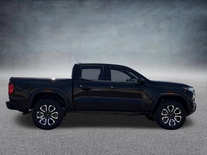 New 2026 GMC Canyon AT4 w/ Nightfall Essentials Package