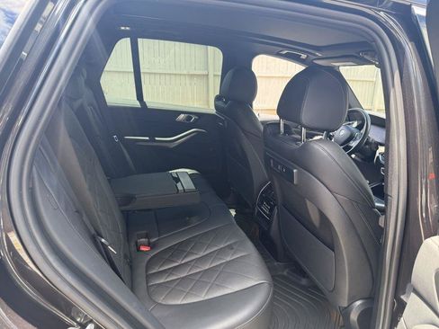 Used 2023 BMW X5 xDrive40i w/ Premium Package AWD/4WD image 17