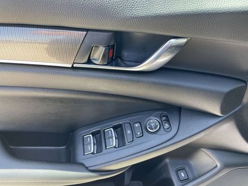 Used 2019 Honda Accord Sport image 21