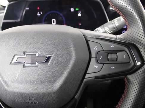 Used 2024 Chevrolet Trax RS w/ Driver Confidence Package image 24