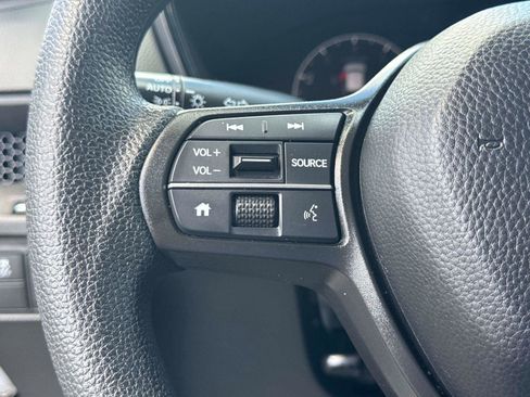 Certified 2025 Honda CR-V EX image 30