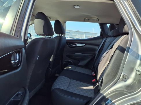 Used 2019 Nissan Rogue Sport SV w/ All-Weather Package AWD/4WD image 24