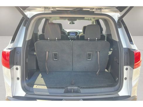 Certified 2019 GMC Acadia SLE w/ GMC Pro Grade Package AWD/4WD image 30