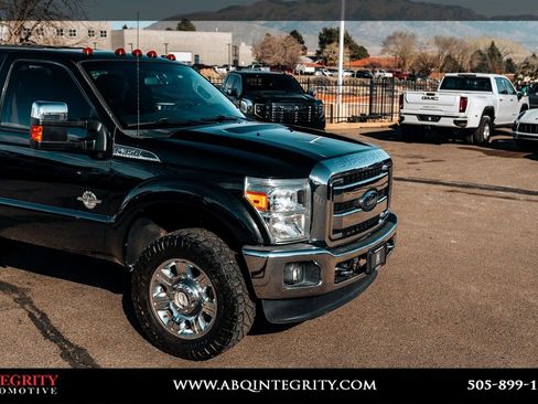 Used 2015 Ford F350 Lariat w/ Lariat Ultimate Package image 9