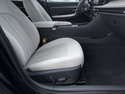 Certified 2025 Hyundai Sonata SEL image 34