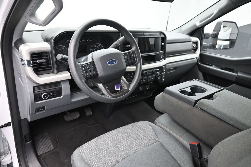 Used 2026 Ford F250 XLT AWD/4WD image 21
