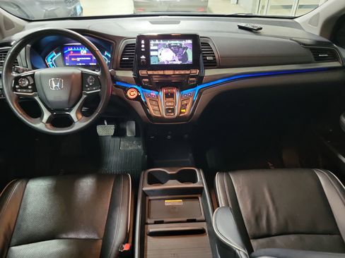 Certified 2023 Honda Odyssey Elite image 12