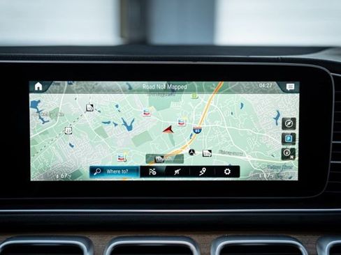 Used 2022 Mercedes-Benz GLS 450 4MATIC w/ AMG Line Exterior image 36