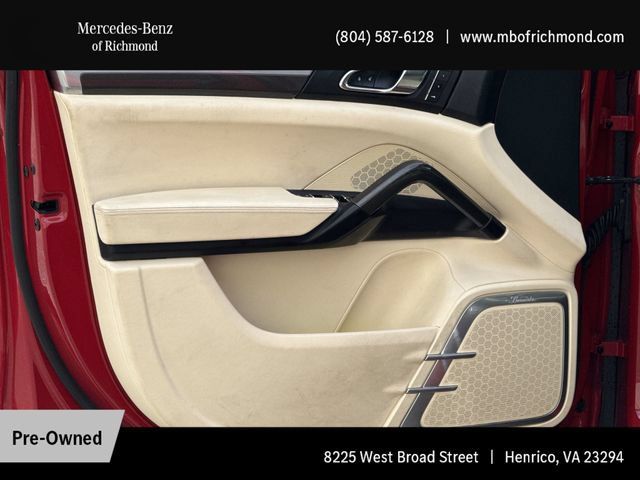 Used 2016 Porsche Cayenne S AWD/4WD image 12