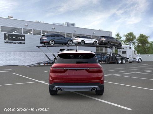 New 2026 Lincoln Corsair Premiere image 5