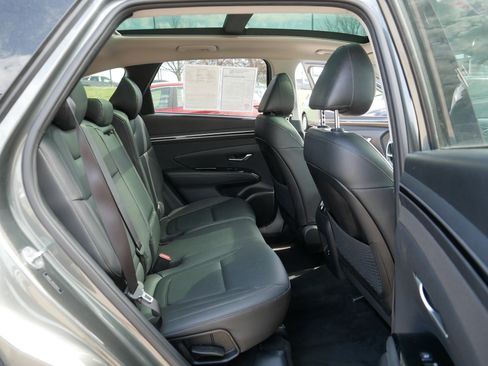 Used 2023 Hyundai Tucson Limited AWD/4WD image 18