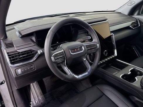 New 2026 GMC Acadia Elevation w/ Elevation Premium Package AWD/4WD image 9
