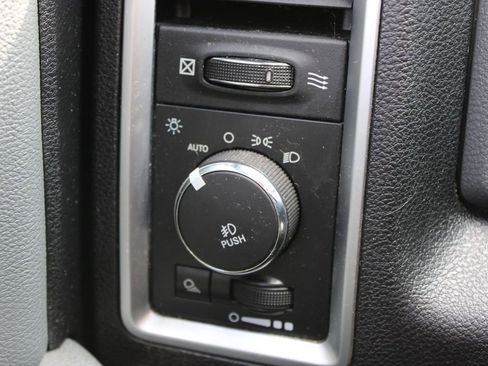 Used 2016 RAM 1500 Big Horn image 36