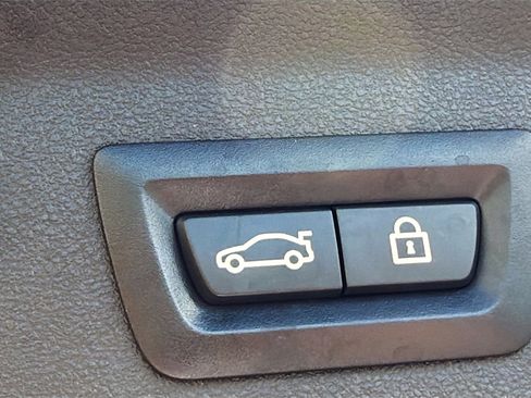 Used 2020 BMW X3 xDrive30i w/ Driving Assistance Package image 15