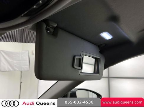 Used 2025 Audi Q5 Premium Plus w/ Premium Plus AWD/4WD image 33