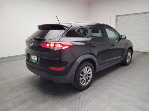 Used 2016 Hyundai Tucson SE w/ Option Group 02 image 9