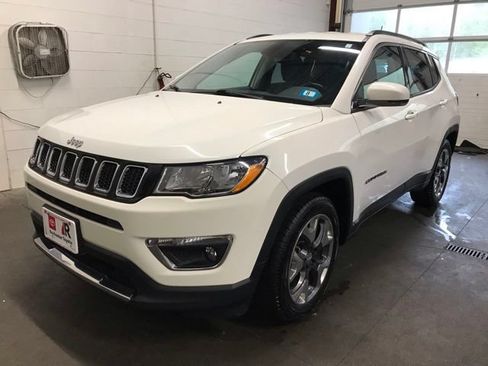 Used 2019 Jeep Compass Limited FWD image 8