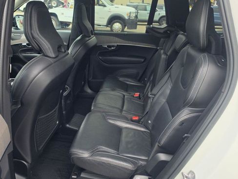 Used 2023 Volvo XC90 T8 Ultimate w/ Protection Package Premier AWD/4WD image 4
