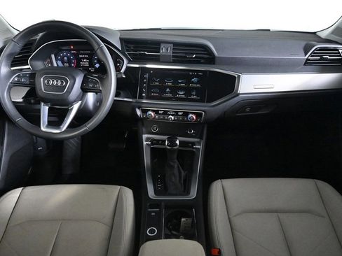 Used 2025 Audi Q3 2.0T Premium w/ Convenience Package image 9