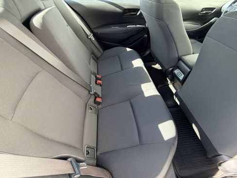 Used 2024 Toyota Corolla LE FWD image 32