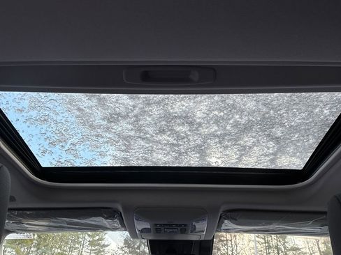 New 2025 Toyota RAV4 XLE w/ Convenience Package image 20