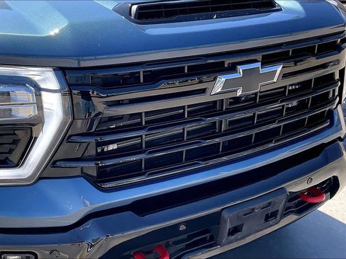 Used 2025 Chevrolet Silverado 2500 LT w/ Trail Boss Package image 29