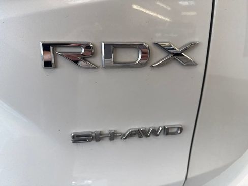 Used 2025 Acura RDX SH-AWD w/ Technology Package image 10