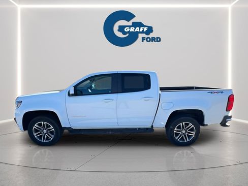 Used 2022 Chevrolet Colorado W/T w/ Custom Special Edition image 2